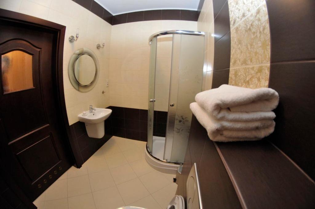 Krysztalowy Palacyk Kozienice Εξωτερικό φωτογραφία